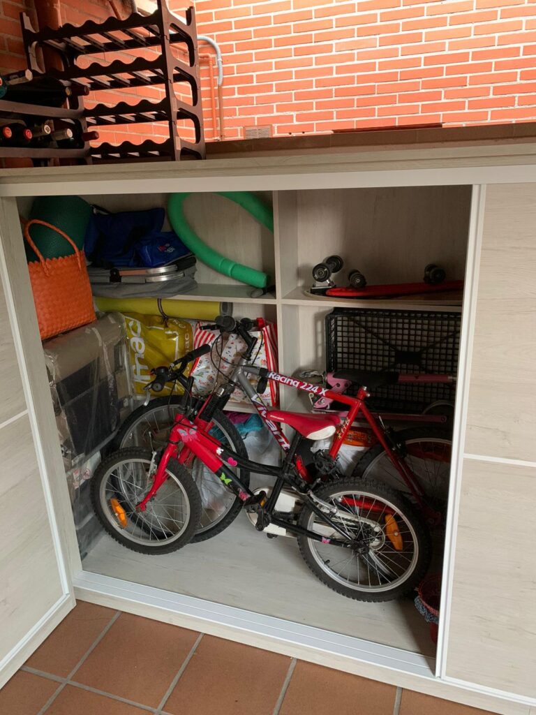 Proyecto de armarios a medida en un trastero – garaje